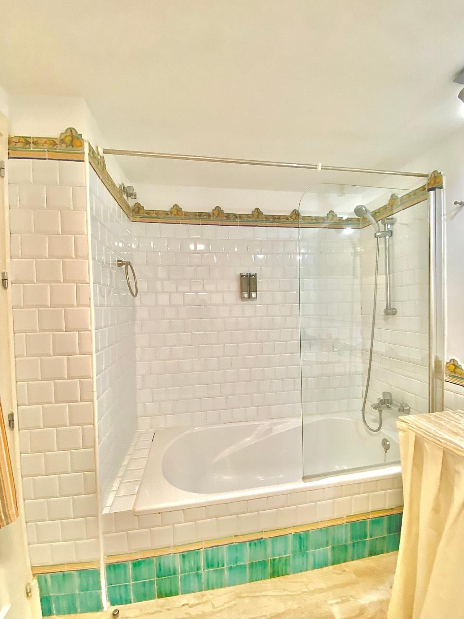 Rentalsevilla Tintes Appartement